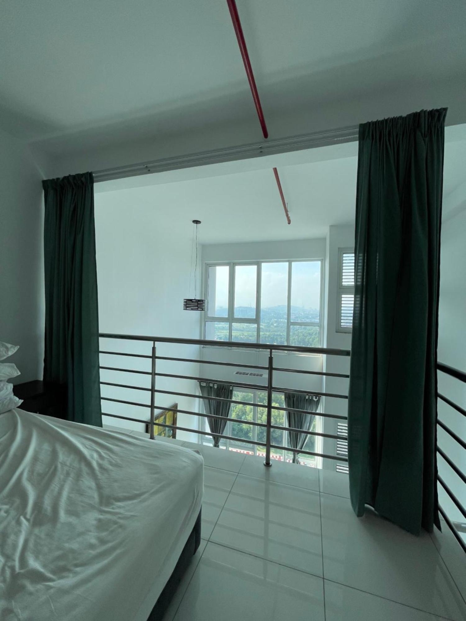 Yenni Duplex @ Decentrum, Kajang Serdang  Exteriör bild