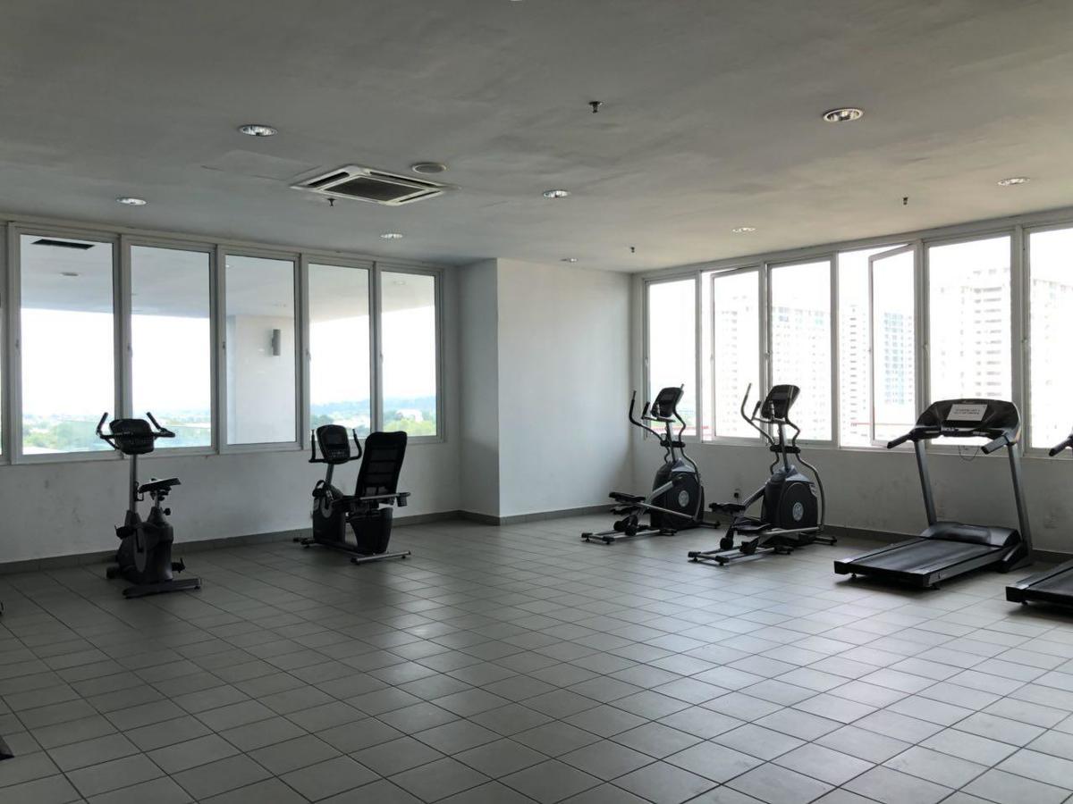 Yenni Duplex @ Decentrum, Kajang Serdang  Exteriör bild