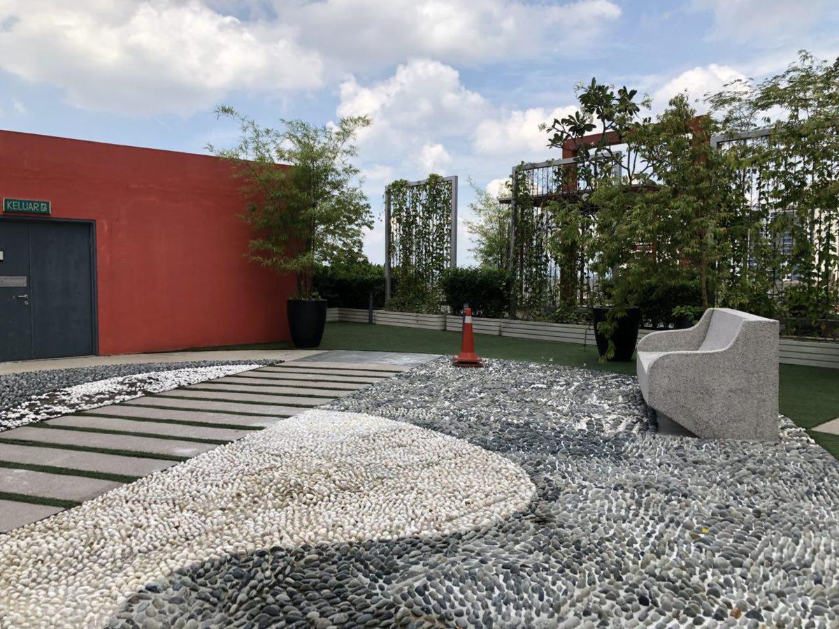 Yenni Duplex @ Decentrum, Kajang Serdang  Exteriör bild