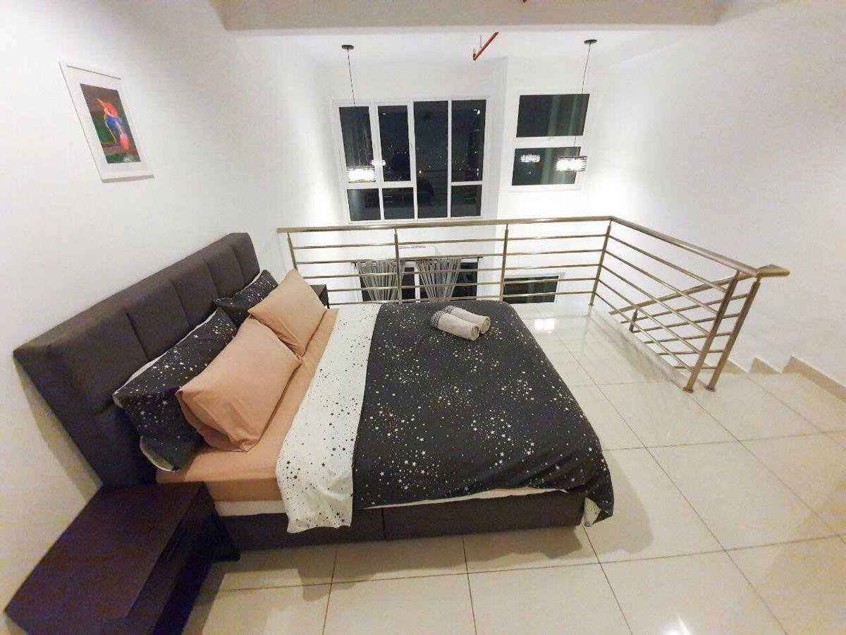Yenni Duplex @ Decentrum, Kajang Serdang  Exteriör bild