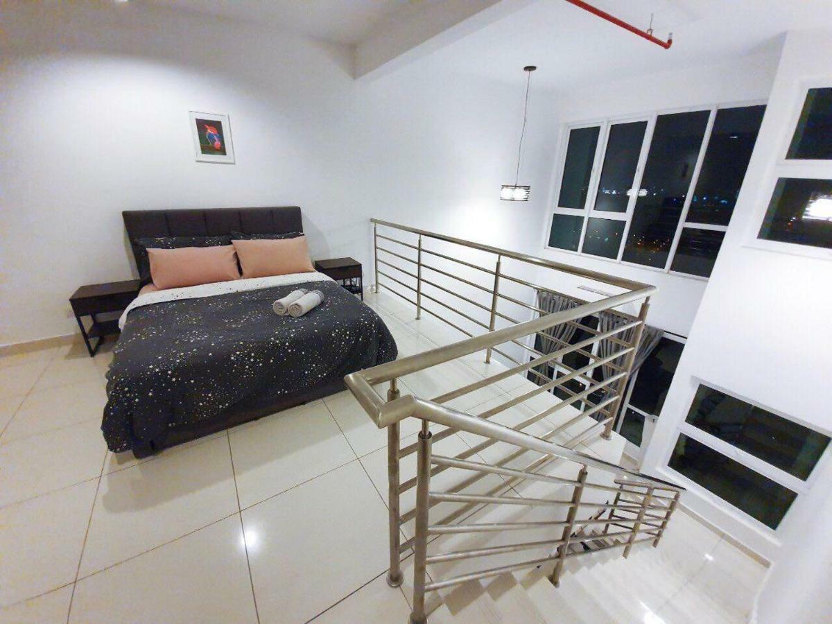 Yenni Duplex @ Decentrum, Kajang Serdang  Exteriör bild